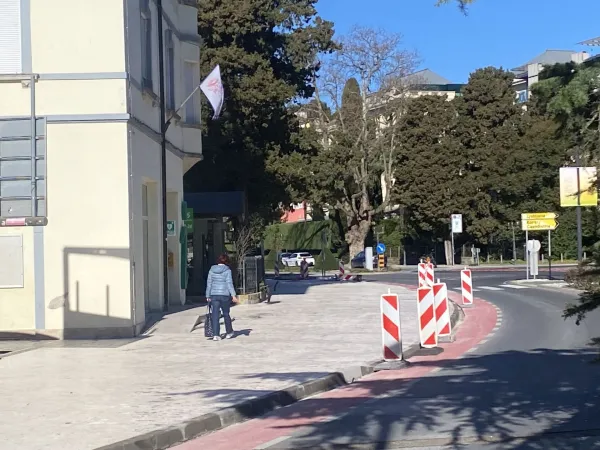 Portorož: Prvo gradbi&scaron;če naj bi se poslovilo &scaron;e pred veliko nočjo