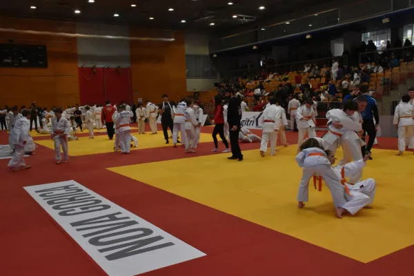 Na devetem mednarodnem judo pokalu Gorice več kot 400 borcev iz 33 klubov