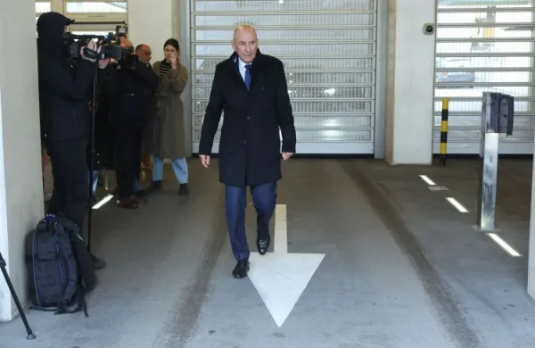 Na Trstenjakovi je sestanek z Izraelci trajal približno dve uri
