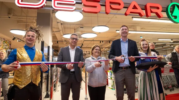 SPAR Slovenija odprl nov format trgovine DESPAR v Planetu Koper