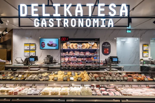 SPAR Slovenija odprl nov format trgovine DESPAR v Planetu Koper