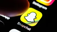 07 March 2026, Bavaria, Munich: The Snapchat app logo is seen on the display of a smartphone in Munich (Bavaria, Germany) on March 7, 2026, while a finger taps on the application's icon. Snapchat is a free instant messaging service that enables the private exchange of photos, videos and text messages and the publication of video clips. In 2016, the company Snapchat Inc. was renamed Snap Inc. (pointing finger, icon, symbol image, symbol photo, illustration, symbolic photo, illustrative photo, theme image, general image, theme photo) Photo: Matthias Balk/dpa,Image: 1081133170, License: Rights-managed, Restrictions: GERMANY OUT, Model Release: no, Credit line: MATTHIAS BALK/AFP/Profimedia