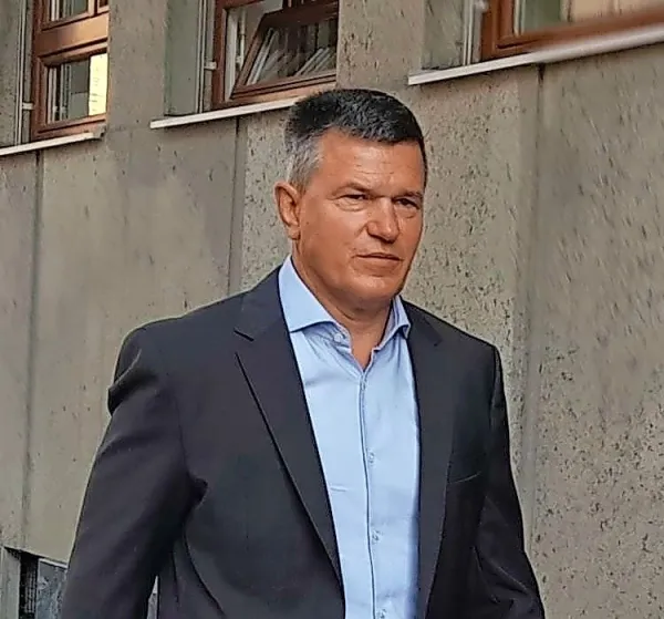 Afera TE&Scaron;6: je Matej Lahovnik zlorabil položaj ministra?