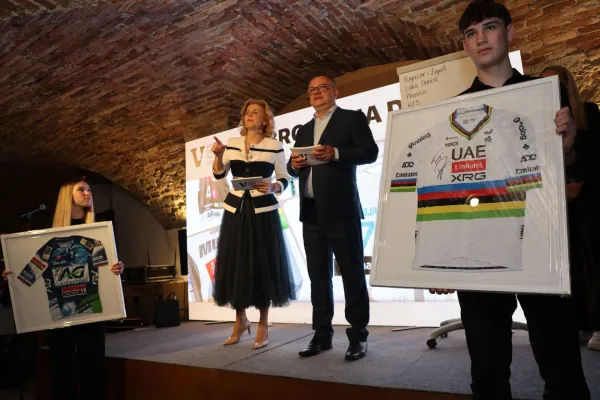 Jarenina - Večer - Večerova osebnost &Scaron;tajerske - dražba 15.000 &euro;