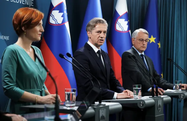 Asta Vrečko, Robert Golob in Matjaž Han
