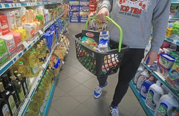 hrana, podražitve, ko&scaron;arica