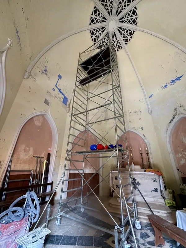 V Piranu prenavljajo pokopali&scaron;ko cerkev.