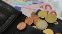 denar kovanci bankovci euro evro denarnica