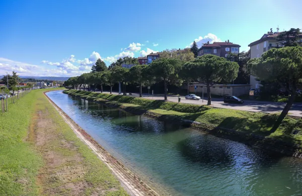 Prisoje, Olmo, Struga reka Bada&scaron;evica