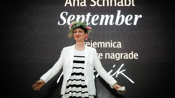 Lani je nagrado kresnik prejela Ana Schnabl za roman September.