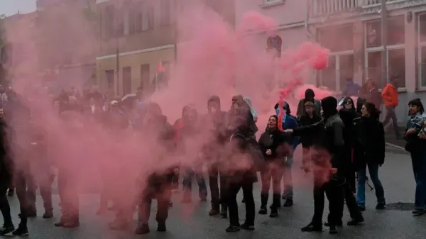 Lanskoletni protestni shod anarhistov, antifa&scaron;istov in komunistov kolektiva Burjana ob 25. aprilu