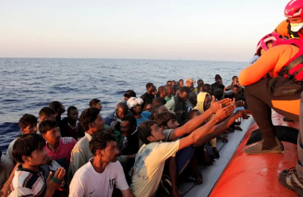 imigracija, begunci, EU, morje, barka