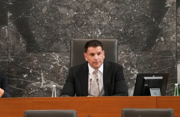 Predsednik DZ Zoran Stevanović meni, da bi mandatarja lahko izvolili že v prvem krogu. 