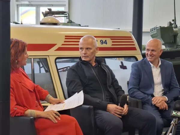 Janko Bo&scaron;tjančič, Marjana Grčman, Robert Glava&scaron;