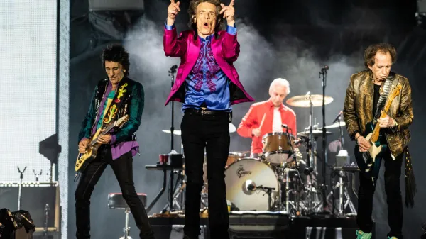 The Rolling Stones so zagotovo največja rock'n'roll​ skupina vseh časov, morda tudi največja glasbena institucija vseh časov. 