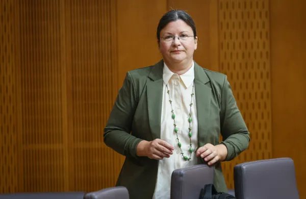 Poslanka Resnice Katja Kokot.