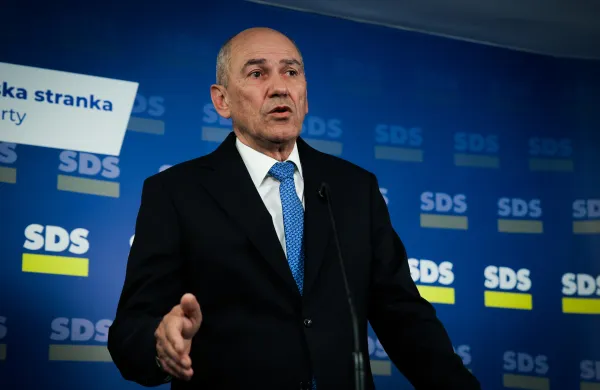 Predsednik SDS Janez Jan&scaron;a