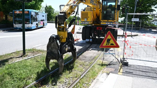 tramvaj opčine trst, prenova proge, novi tiri (FOTODAMJ@N)