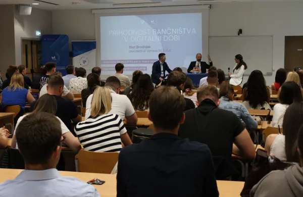 Na UP FM z Blažem Brodnjakom o prihodnosti bančni&scaron;tva v dobi digitalizacije