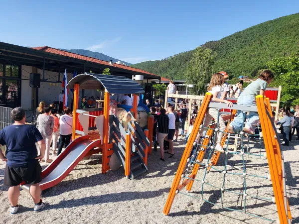 odprtje prizidek vrtec Vipava