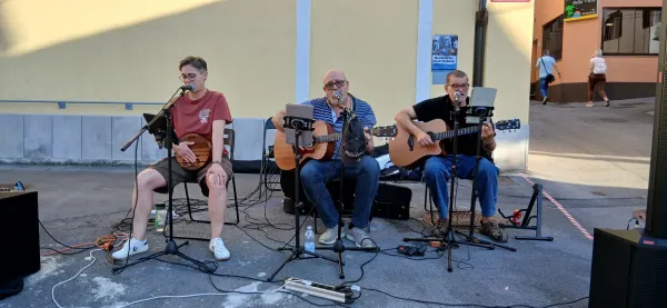 Četrtna fe&scaron;ta Bo&scaron;adraga, 23.5.2026 - Trio Bluesing Oldtimers