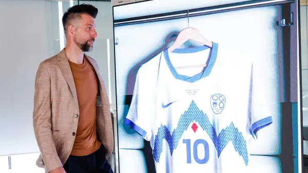 &Scaron;panija ima Yamala, Slovenija Korena