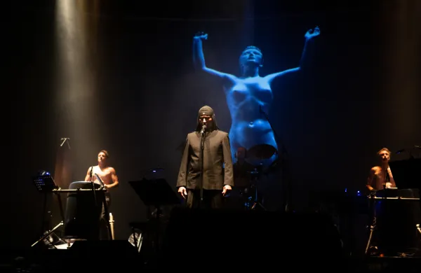 Na Festivalu Lent Morcheeba, Dubioza kolektiv in Laibach