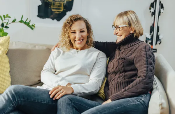 Ilka &Scaron;tuhec, mama Darja Črnko
