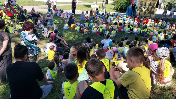 Zeleni nahrbtnik v skrbi za okolje povezal več kot 1000 malčkov