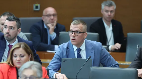 Novi zapleti okoli podjetja poslanca Resni.ce