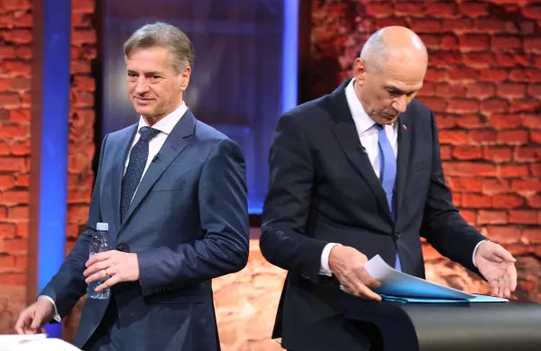 Maribor - Sodni stolp - Predvolilno soočenje kandidatov za državni zbor - Janez Jan&scaron;a - Robert Golob - Avtor Andrej Petelin&scaron;ek