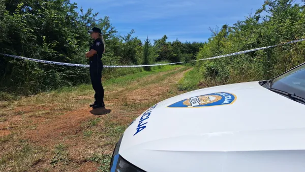 V bližini &scaron;portnega letali&scaron;ča v Medulinu je strmoglavilo manj&scaron;e letalo, pri čemer je umrlo več ljudi.