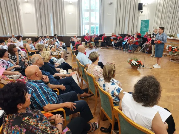 Male zmage govorijo, da v preizku&scaron;nji nihče ni sam