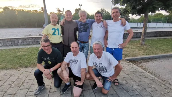 Bruhotom veteranski turnir