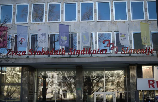 Ljubljana.Zveza svobodnih sindikatov Slovenije (ZSSS).