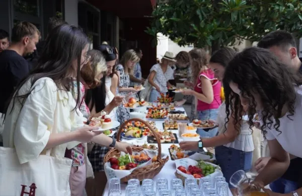 Poletni tečaji slovenskega jezika na obali &ldquo;Halo, tukaj slovenski Mediteran&rdquo;