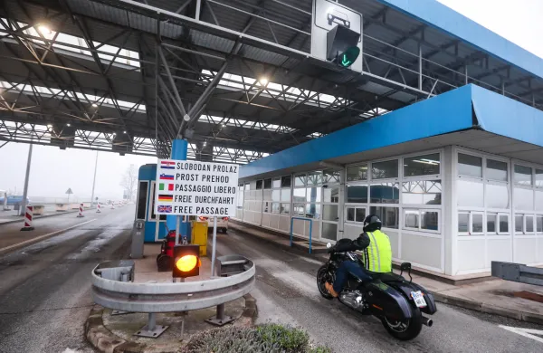 Secovlje, 02.01.2023Mejni prehod Secovlje Plovanija, Vstop Hrva&scaron;ka v Schengen, fotoreportaža