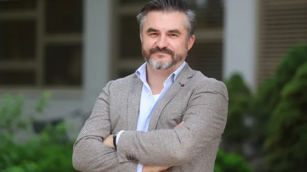 dr. Tomaž Deželan politolog