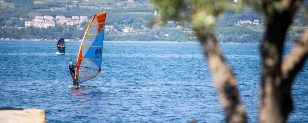 Koper.Soncen dan v Kopru.