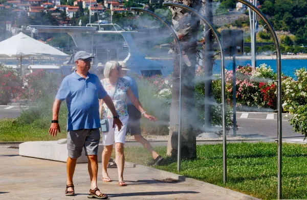 Vročinski val: vse več omedlevic, težav s srcem, izčrpanosti in po&scaron;kodb