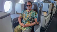Če med vožnjo dlje časa sedimo, se hitro lahko pojavijo krči v nogah. K sreči si lahko pomagamo sami.