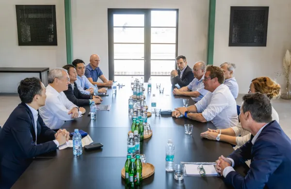 Novo Gorico obiskal predsednik ene največjih japonskih finančnih skupin na svetu