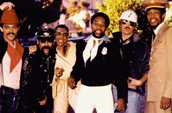 Zasedba skupine Village People iz leta 1978 (Willis - tretji iz desne)
