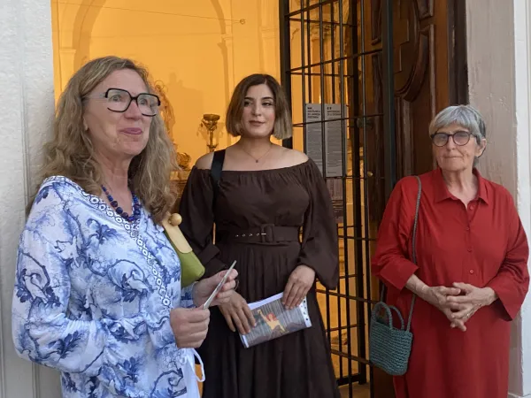 Őzlem Kalmaz: Narava ni utihnila, mi smo postali gluhi za tisto, kar nam govori