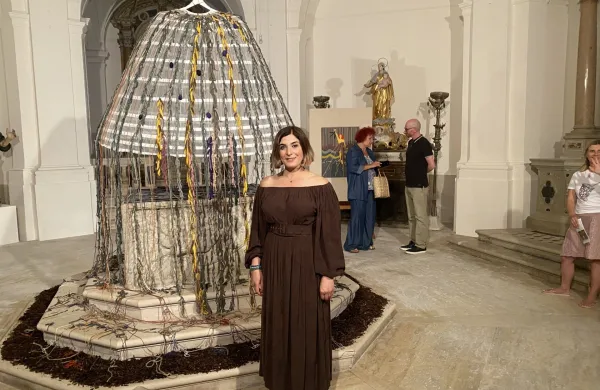Őzlem Kalmaz: Narava ni utihnila, mi smo postali gluhi za tisto, kar nam govori