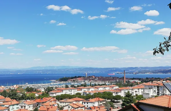 Istra, Izola, Jagodje, Izola - panorama, panorama, morje, dimnik