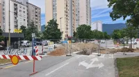 Vsaj &scaron;e danes zapora na Gradnikovi