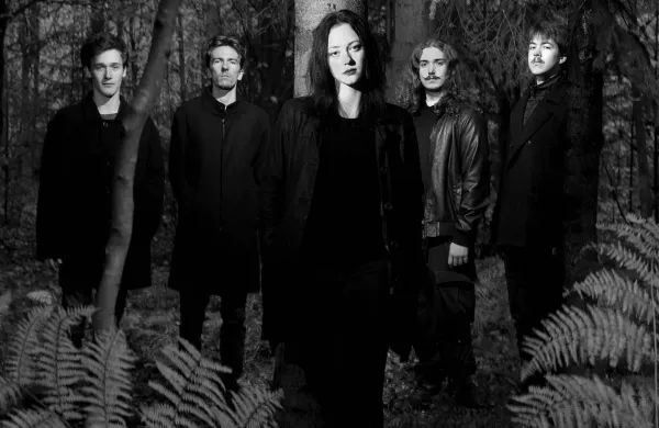 Before Time so ena izmed najbolj prodornih zasedb novega vala slovenskega alt-rocka.