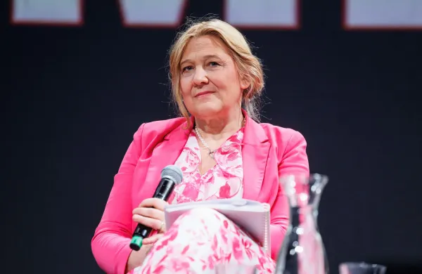Ljubljana, Kino Siska.Predvolilno soocenje v organizaciji kulturnih drustev in organizacij, na katerem so razpravljali o prihodnosti kulture in umetnosti.Kandidatka Ignacija Fridl Jarc (SDS).