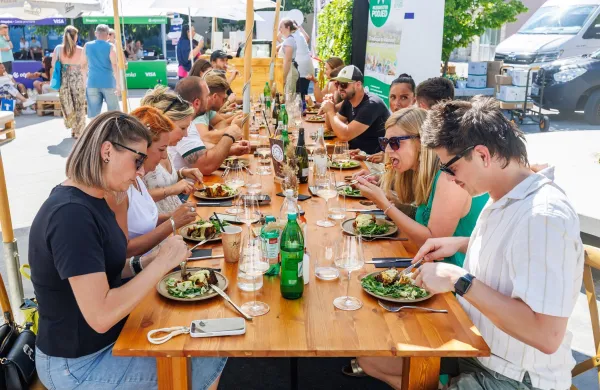 Koper, 4.7.2026Muzejski trg, Teden restavracij na ulici, street food
